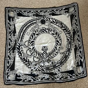 Must de Cartier Scarf Panther Black and White Vintage 35” x 35”